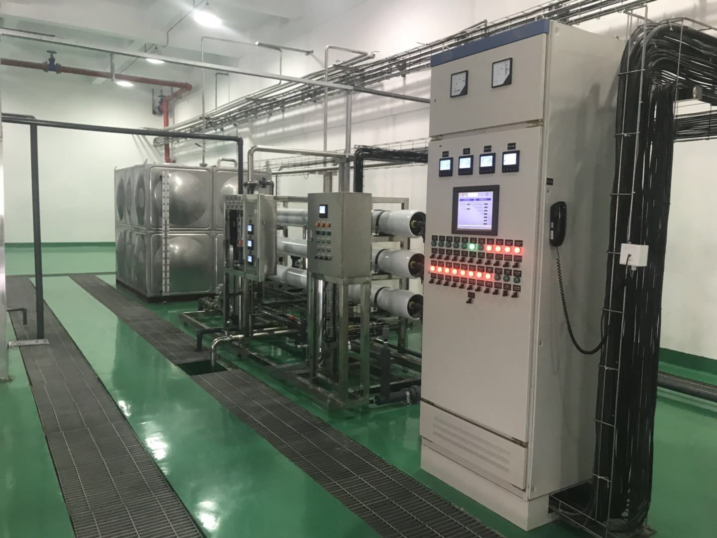 EDI超純水設(shè)備 EDI超純水設(shè)備